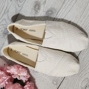 Toms Women's Alpargata Cozy Slip-On Off-White Flats (10)